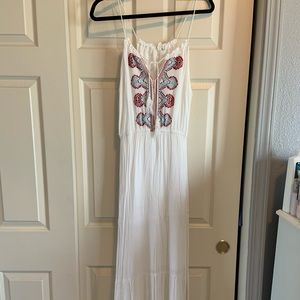 White maxi dress